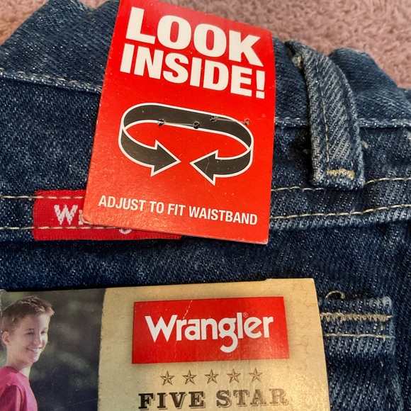 NWT Wrangler Loose Fit Denim Jeans Size 7 Slim Adjustable Waist - Picture 4 of 7